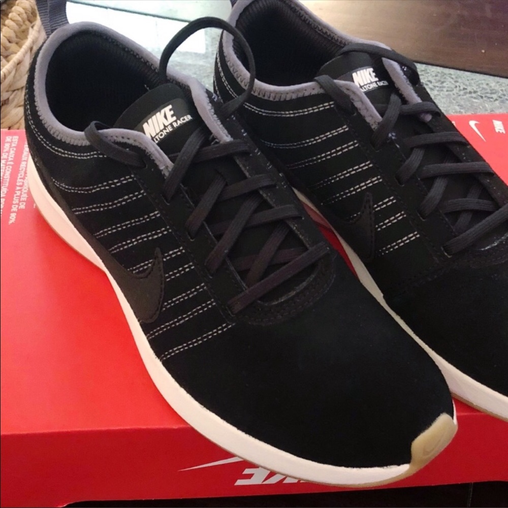 New Nike Dualtone Racer - Picture 4 of 7